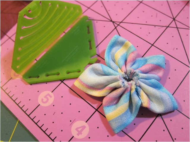 Kanzashi Flower Maker Template Review Clover Kanzashi Flower Makers Pointed Petal for