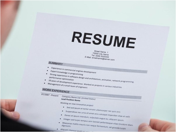 does not having a resume during an interview affect a candidate from getting hired